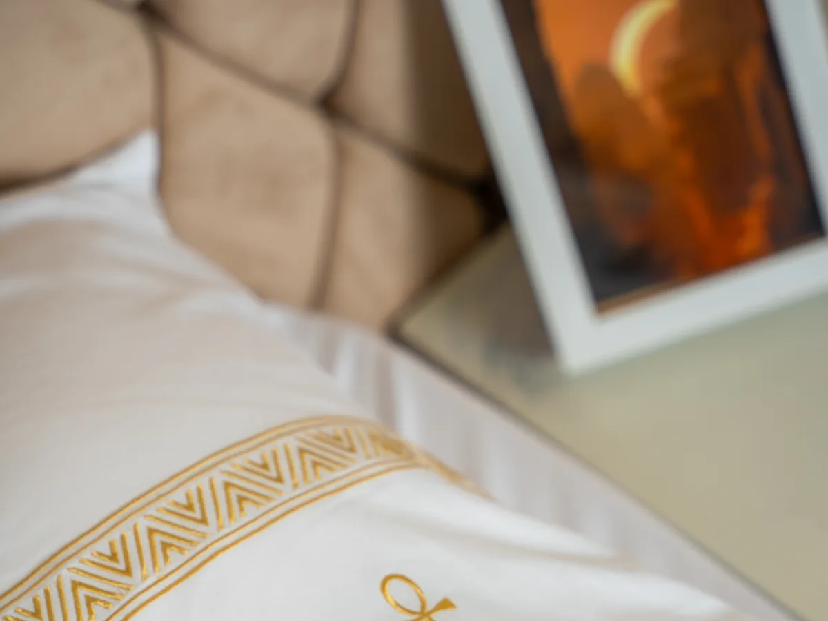Alenza Comfort embroidered bedding detail