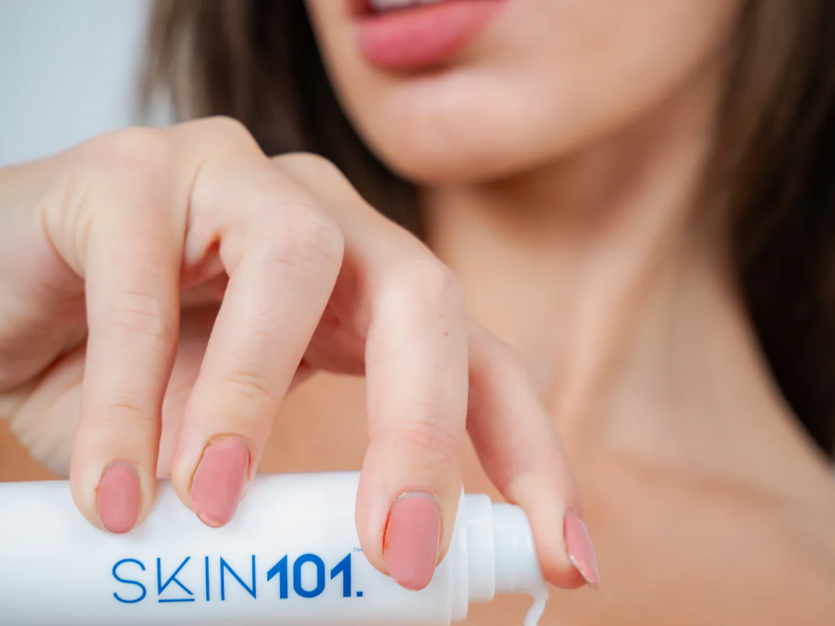 Skin101 product texture and packaging detail