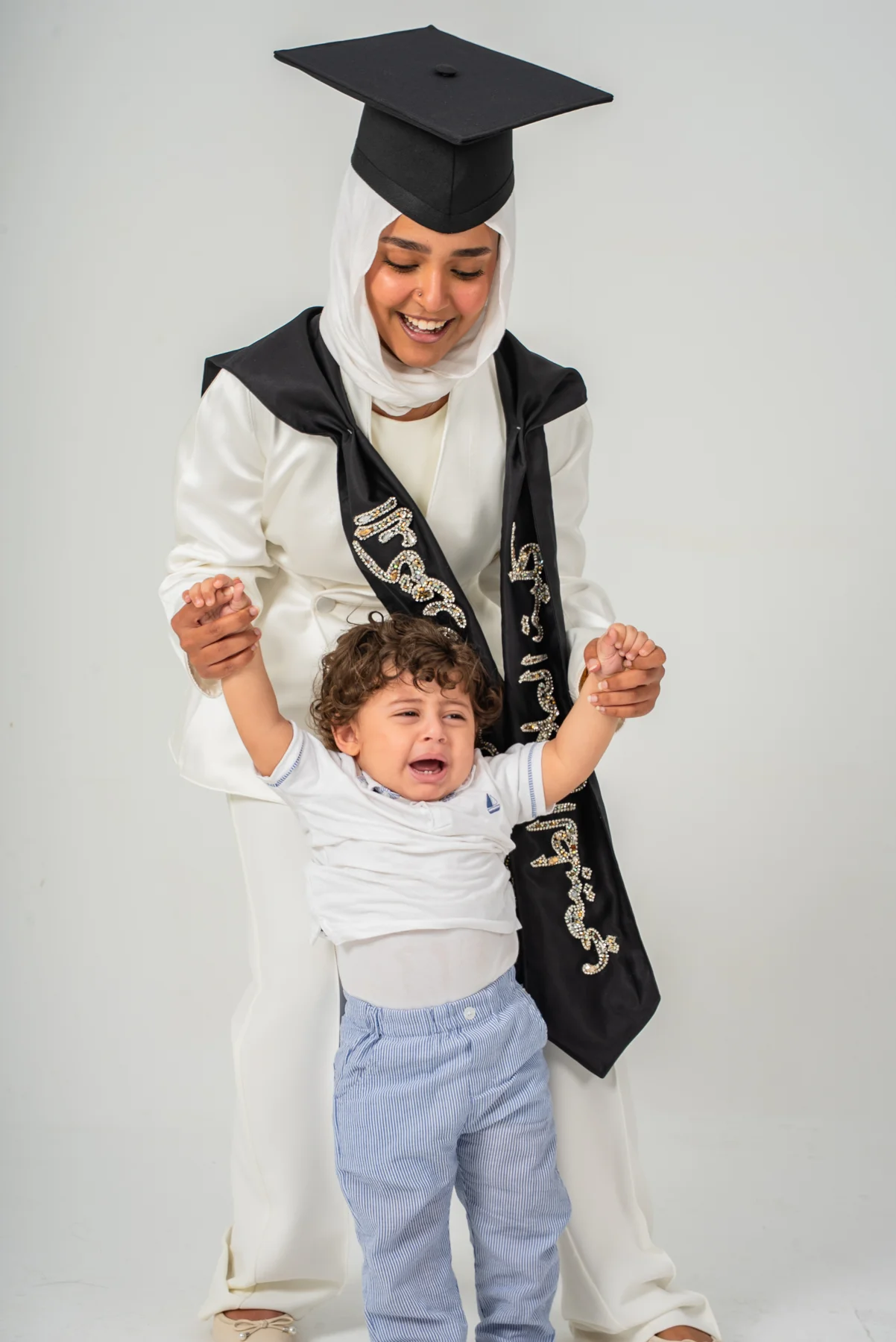 A moment to remember — Graduation portraits
